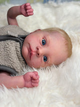 Muñeco Reborn Realista Lucas niño 51cm y 1.700kg